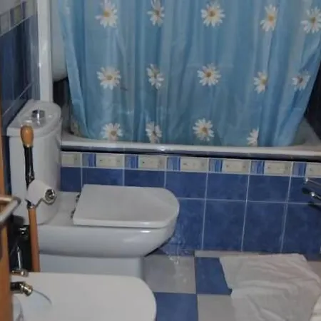 Guest house Pensao Beira Minho 2*