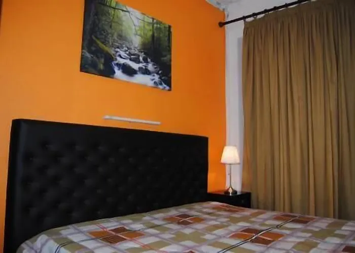 ゲストハウス Pensao Beira Minho リスボン